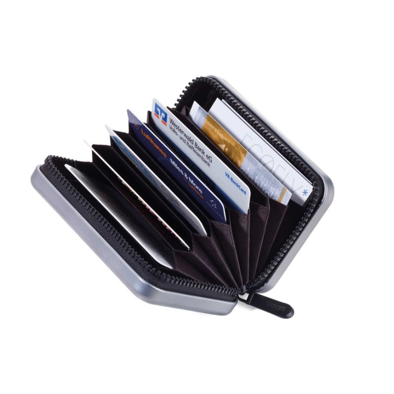 Troika Metal Hard Card Case for 20 Cards
